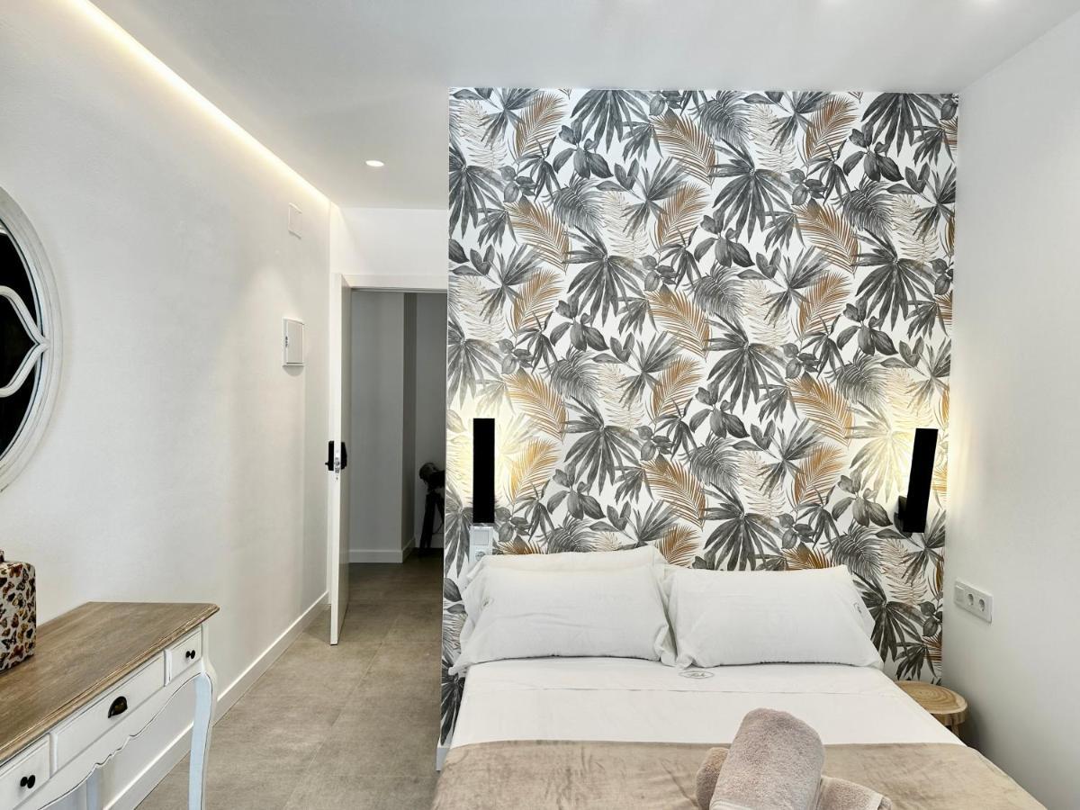 Loft 18 Beachfront Marbella Center 外观 照片