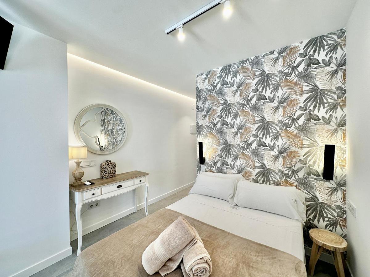 Loft 18 Beachfront Marbella Center 外观 照片