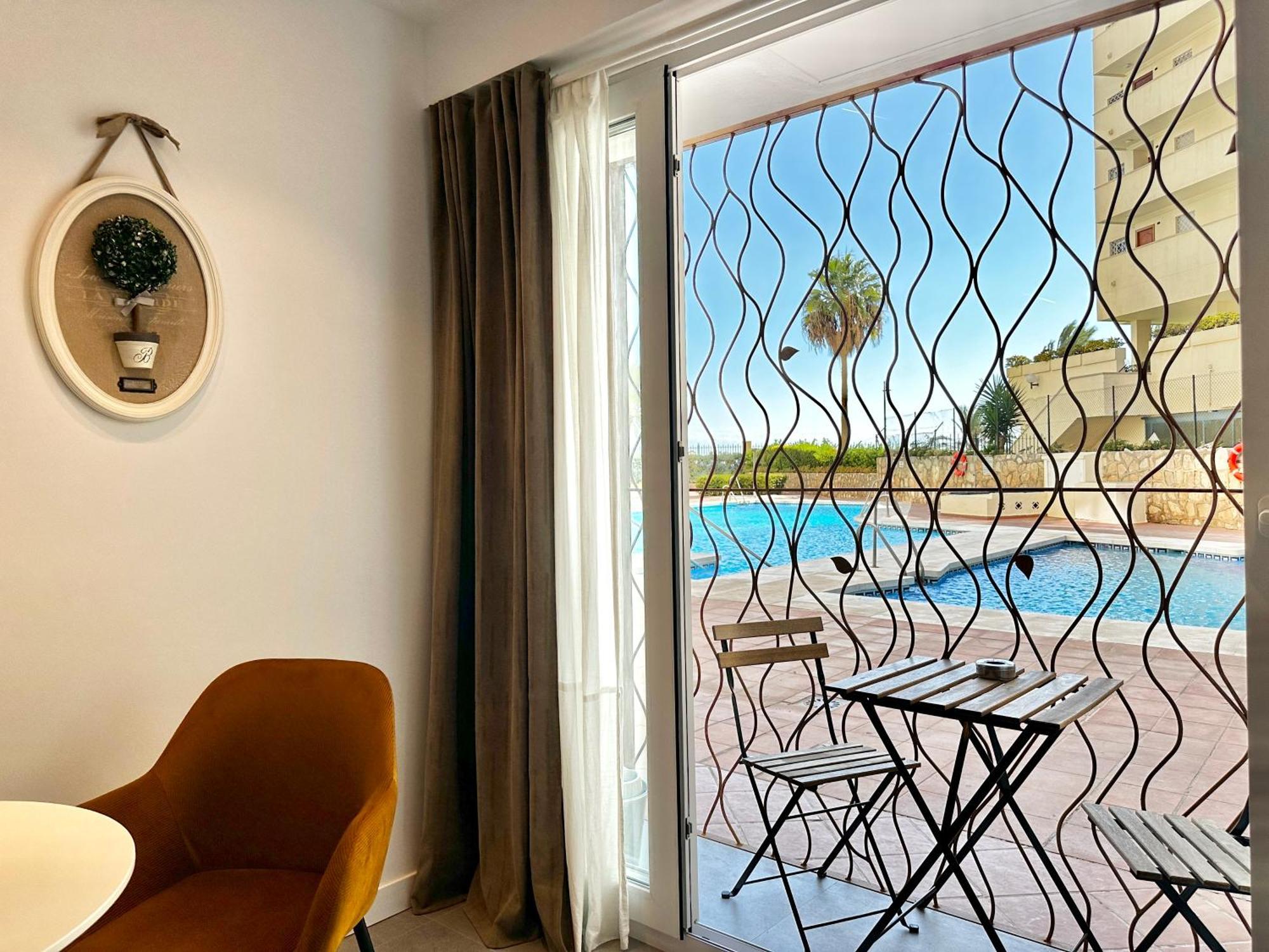 Loft 18 Beachfront Marbella Center 外观 照片